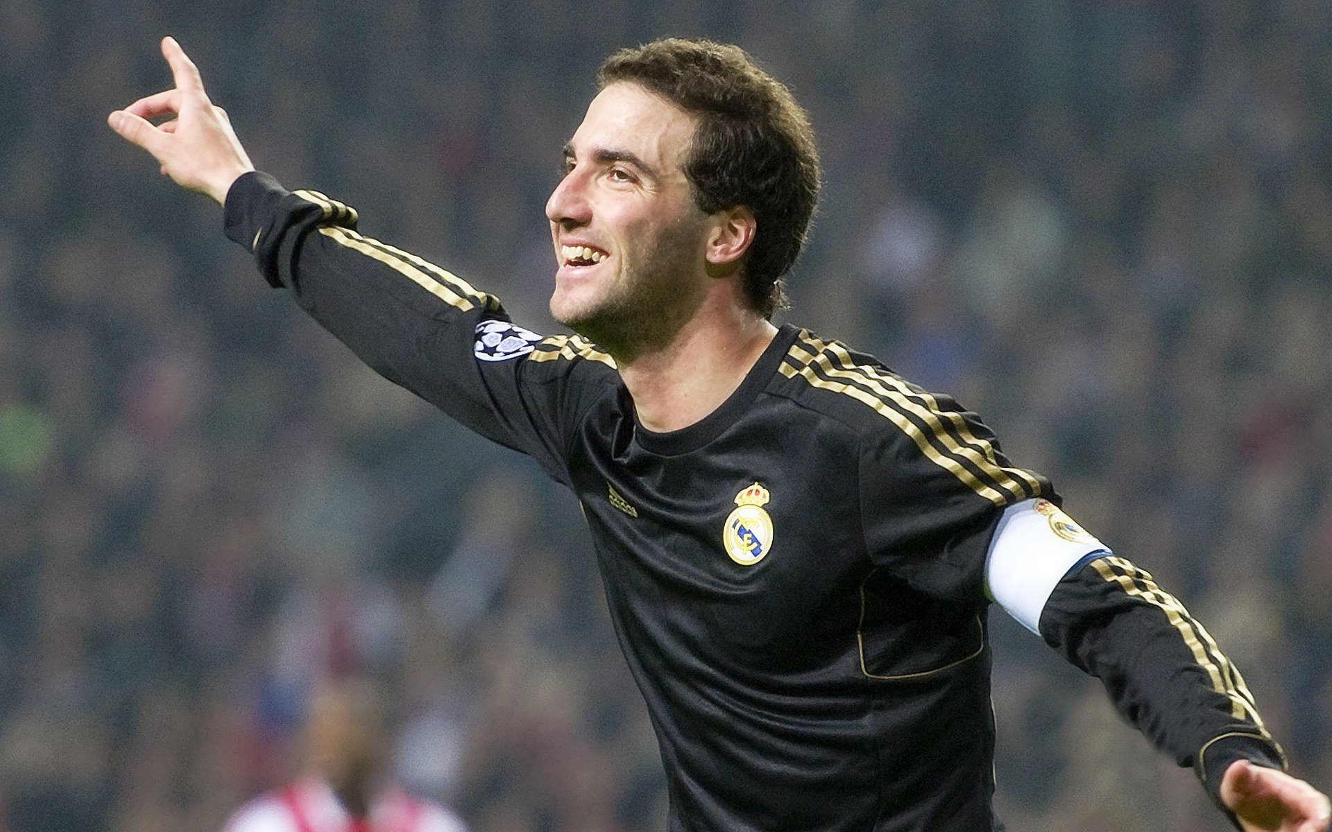 “诺克·达维德·彼得森打破纪录,成为南非羚羊队的新传奇”